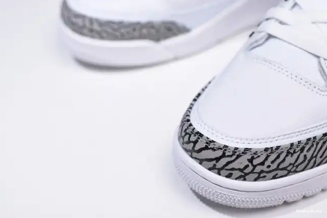 One Kick Korea AV8370-100 3 Seoul Retro Jordan Air 0520